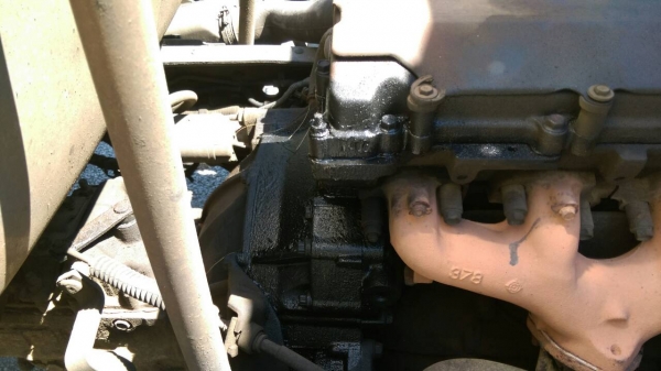 ISUZU NPR 120 รถบรรทุกน้ำมัน