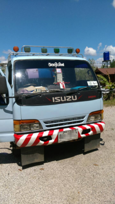 ISUZU NPR 120 รถบรรทุกน้ำมัน