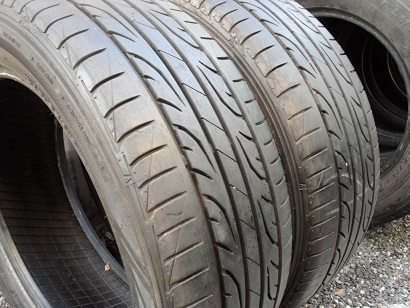 ขายยาง DUNLOP SPORT LM704 ปี2814 (1คู่) 205-55-16 ราคา 1,600