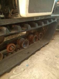 รถเกี่ยวข้าวDC95ปี55ทำงาน1150ชั่วโมง