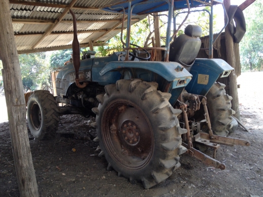 ฝากขายรถไถ    ไทยชัน45แรง มือ1ออกห้าง สนใจติดต่อ0916099873