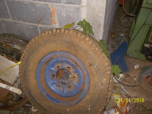 ขาย 12500 บาท เพลาลอย 4ล้อกลาง พร้อมกะทะ ยางด้วย