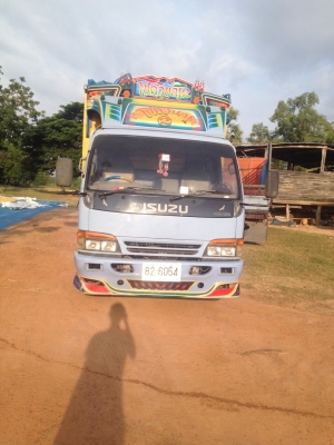 6ล้อ120ปี42 สวย เดิม บาง เครื่องดี แชชซีสวย เอกสารพร้อมโอน 0857698049 0887115178