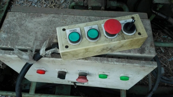 *** Sold ***ลิฟท์ยกของ ขนาด 5 ตัน. สภาพสวยของใหม่เก่าเก็บ ฐานกว้าง 210*280 cm. ไฟ 380V. พร้อมใช้งานครับ.