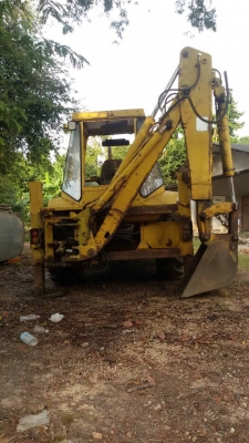 ขายรถ ตักหน้า ขุดหลัง.  CAT - 428.   สนใจติดต่อ  081 - 6079515