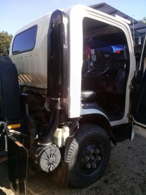 รถอีซุซุ 6 ล้อดั้ม NPR 150 แรงม้า ปี 56.  ( รถวิ่ง 53,xxx กม. )    สนใจติดต่อ  081 - 6079515