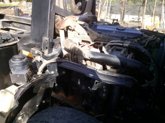 รถอีซุซุ 6 ล้อดั้ม NPR 150 แรงม้า ปี 56.  ( รถวิ่ง 53,xxx กม. )    สนใจติดต่อ  081 - 6079515