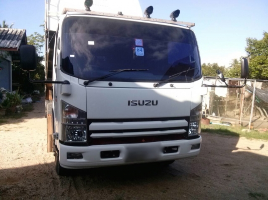 รถอีซุซุ 6 ล้อดั้ม NPR 150 แรงม้า ปี 56.  ( รถวิ่ง 53,xxx กม. )    สนใจติดต่อ  081 - 6079515