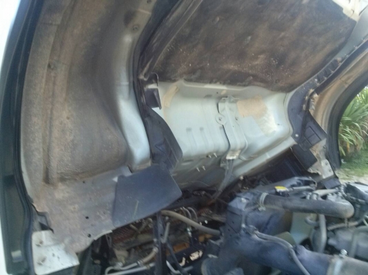 รถอีซุซุ 6 ล้อดั้ม NPR 150 แรงม้า ปี 56.  ( รถวิ่ง 53,xxx กม. )    สนใจติดต่อ  081 - 6079515