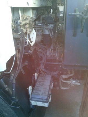 รถอีซุซุ 6 ล้อดั้ม NPR 150 แรงม้า ปี 56.  ( รถวิ่ง 53,xxx กม. )    สนใจติดต่อ  081 - 6079515