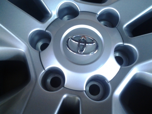 แม็กtoyota รีโว่ ขอบ17 ถอดป้ายแดง แม็กtoyota รีโว่ ขอบ17 ถอดป้ายแดง