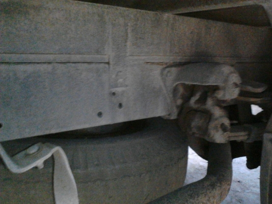 รถโตโยต้า 4 ล้อ ( ไม่ดั้ม ) 115 แรงม้า. ปี 40.    สนใจติดต่อ  081 - 6079515