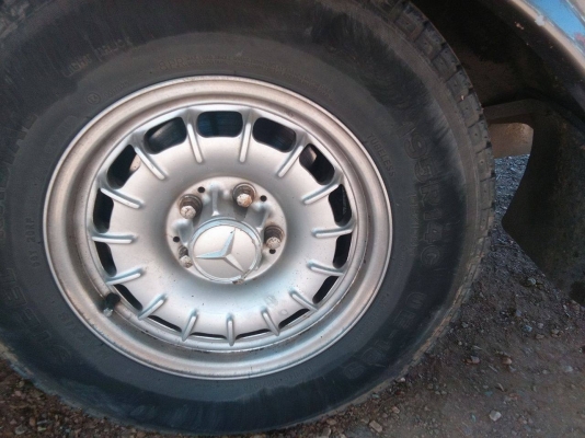 ขายรถเบนซ์ 280E โฉม W123 เครื่อง 1J + LPG