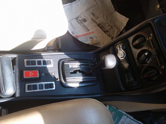 ขายรถเบนซ์ 280E โฉม W123 เครื่อง 1J + LPG