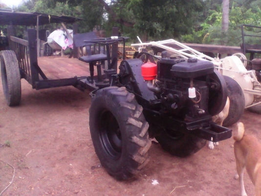 รถไถนั่งขับ เครื่องตกแต่ง Er 6.5 แรง พร้อมใช้งาน