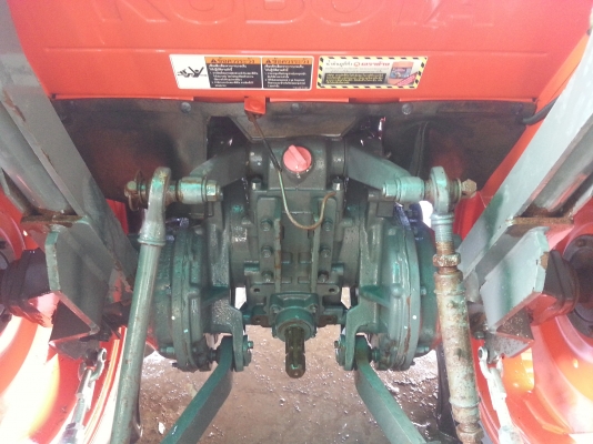 คูโบต้า L4708 4 WD พร้อมใบมีดตราช้าง