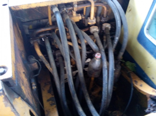 รถขุด KOMATSU    PC 100_3    พร้อมใช้งาน  รุ่นยอดนิยม