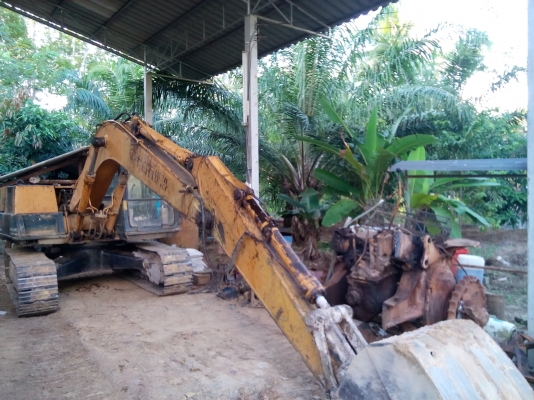 รถขุด KOMATSU    PC 100_3    พร้อมใช้งาน  รุ่นยอดนิยม