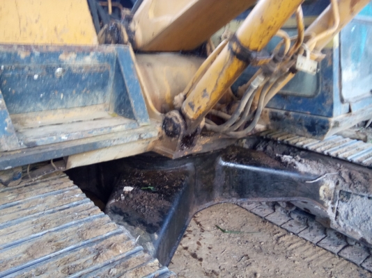 รถขุด KOMATSU    PC 100_3    พร้อมใช้งาน  รุ่นยอดนิยม