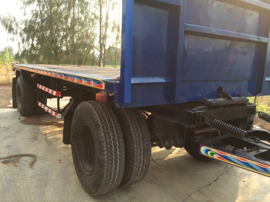 ขายลูกพ่วงพื้นเรียบสองเพลา ยางดี อู่สามมิตร พร้อมใช้. กำลังเก็บสีใหม่