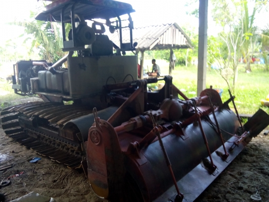 รถตีดิน  ส. พัฒนา   พร้อมใช้งาน  เอกสารซื้อ  ขาย