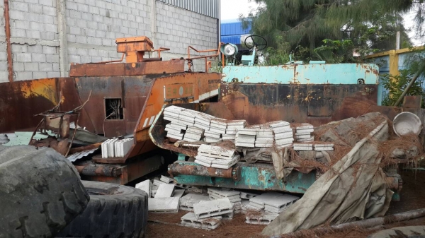 ขายรถปูยาง SUMITOMO 4 คันราคาคันละ 600000