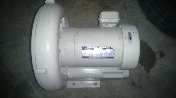 VORTEX BLOWER HITACHI โบลเวอร์ ฮิตาชิ รุ่น VB-007-DNพัดลม เป่า-ดูด มอเตอร์ในตัว มือสอง พร้อมใช้