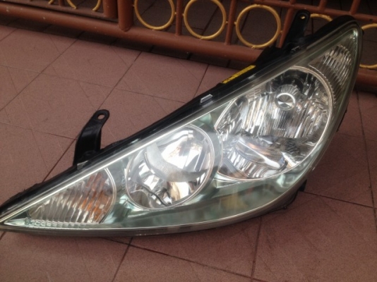 ไฟหน้า TOYOTA ESTIMA ACR30 AREAS ตัวท๊อปของเก่าญี่ปุ่นเเท้สภาพสวย