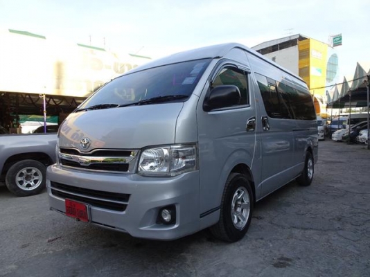 ทร 0922726669 คุณตันหยงรถตู้เบสมือสองฝั่งธนฯ ตู้COMMUTER ดีเซลล์แต่งวีไอพี ปี 12 ราคา 899,000 บาท