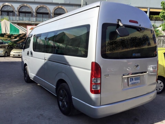 โทร 0922726669 คุณตันหยงรถตู้เบสมือสองฝั่งธนฯ ตู้COMMUTER ดีเซลล์แต่งวีไอพี ปี 12 ราคา 899,000 บาท