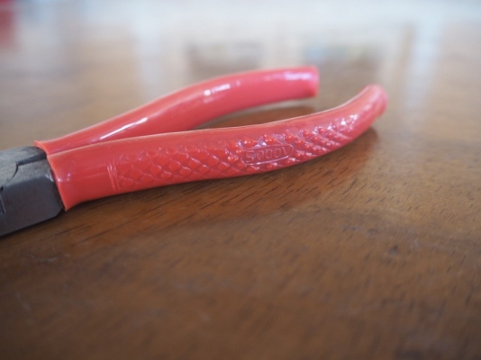 ขายคีมงานไฟฟ้าเก่าเก็บขนาด6นิ้วด้ามกันไฟฟ้า500V เช็คโกสโลวาเกีย