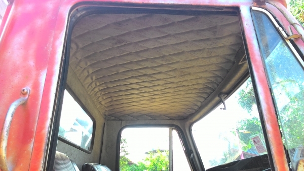 ขายหกล้อฮีโน่KM310เครื่องหกสูบกระบะยาว4.3เมตรทะเบียนพร้อมโอนภาษีไม่ขาดต่อ144000