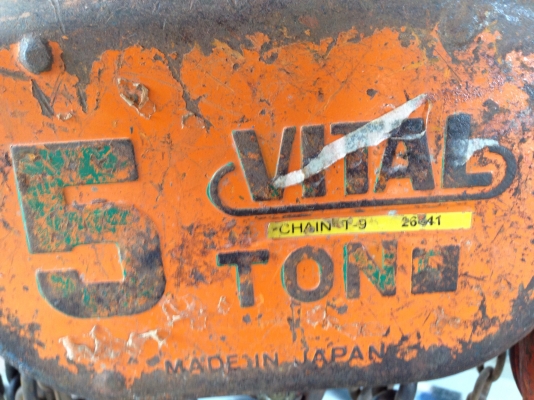 ขายรอกโซ่มือสาว Vital 5ton made in Japan สภาพดี ใช้งานได้ แต่ตัวประคองโซ่หัก เอาไปซ่อมได้ครับ