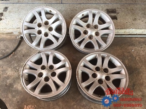 Toyota Tiger ขอบ15 5รู114