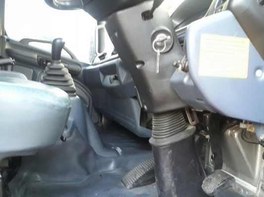 ขาย Mega 500 ตู้สิบบาน 7.4 m วิ่งน้อย สวยพร้อมใช้ โทร 088-4501277