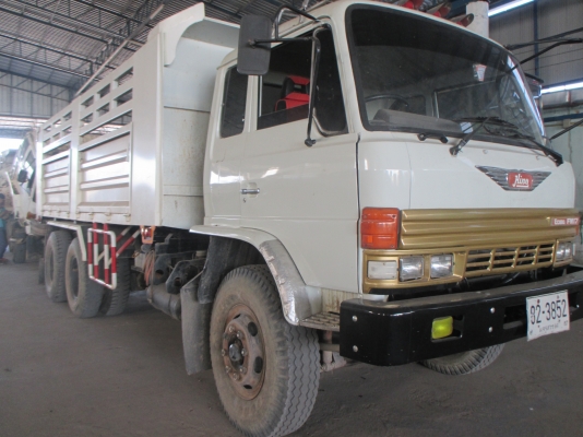 รถบรรทุก 10 ล้อ 2เพลา ดั้ม 168แรงม้า พร้อมใช้งานค่ะ