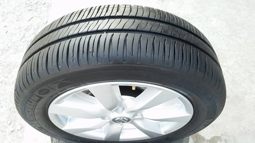 ขายล้อแม็กNISSAN ALMERA VL15 185/60/15 ปี 13 4 ล้อ ขายล้อแม็กNISSAN ALMERA VL15 185/60/15 ปี 13 4 ล้อ