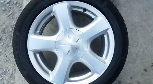 ขายล้อแม็กISUZU V Cross17ยาง225/50/17 ปี13  4 ล้อ