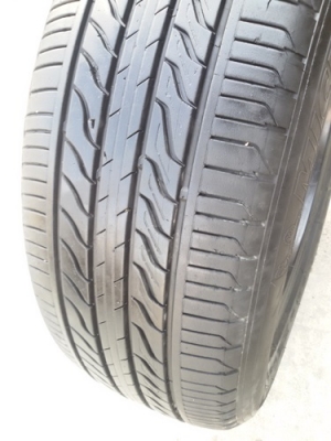 ขายยาง215/55/17 ปี 0813  MICHERLIN PRIMACY 4 เส้น