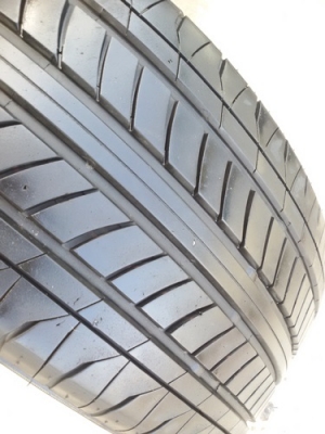 ขายยาง215/50/17 ปี 3611 FALAKAN  2  เส้น