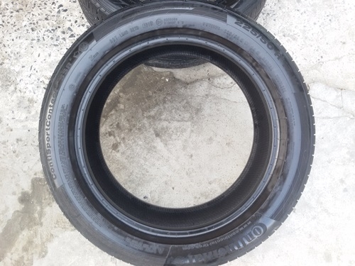 ขายยาง225/50/17 ปี 13 CONTI  4 เส้น
