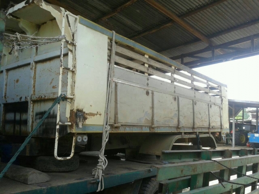 ขายกระบะบรรทุกรถสิบล้อพร้อมกระบอกดั้ม ยกหลังจาก f18 สภาพดีมาก ยาว5.70 กว้าง 2.45 เมตร ราคาถูก