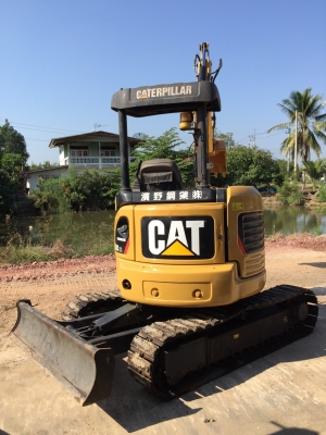 ขาย CATERPILLAR 303CCR เก่าญี่ปุ่นมาใหม่ สภาพสวย ชั่วโมง2000  กว่าชม.ปี 2010  พร้อมใช้งาน สนใจโทร 089-7462641 สุวรรณีจ้า