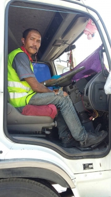 รับรถร่วม 6 ล้อตู้ 7.2 ลิพท็ท้าย ไม่จำกัดปี 2 คัน