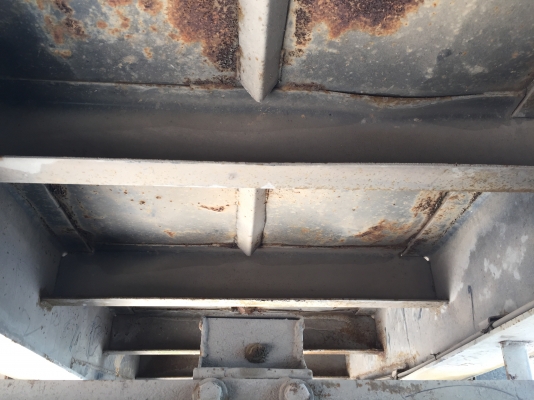 ขายหางพ่วง  สามมิต  2  เพลา. ปี 49   ( * ไม่ดั้ม. )     สนใจติดต่อ  081 - 6079515