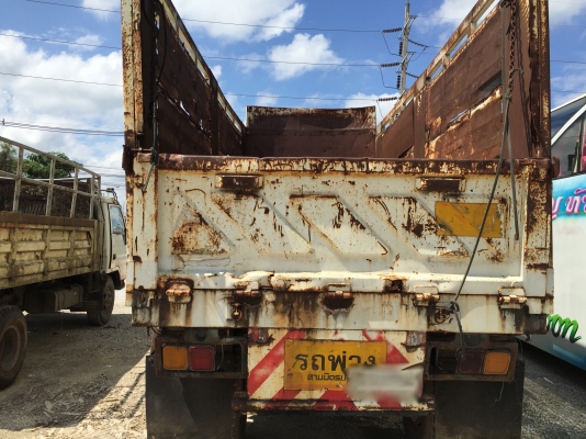 ขายหางพ่วง  สามมิต  2  เพลา. ปี 49   ( * ไม่ดั้ม. )     สนใจติดต่อ  081 - 6079515