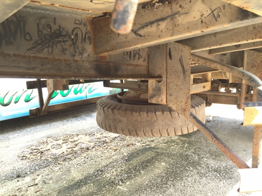 ขายหางพ่วง  สามมิต  2  เพลา. ปี 49   ( * ไม่ดั้ม. )     สนใจติดต่อ  081 - 6079515