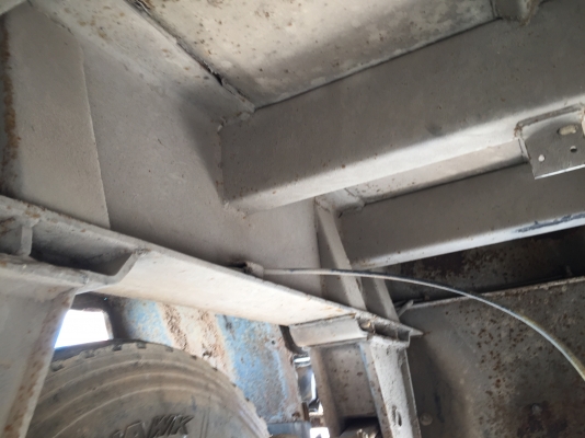 ขายหางพ่วง  สามมิต  2  เพลา. ปี 49   ( * ไม่ดั้ม. )     สนใจติดต่อ  081 - 6079515