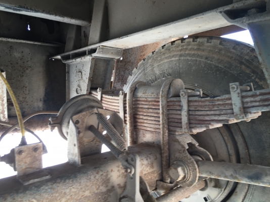 ขายหางพ่วง  สามมิต  2  เพลา. ปี 49   ( * ไม่ดั้ม. )     สนใจติดต่อ  081 - 6079515