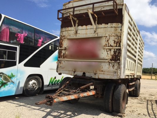 ขายหางพ่วง  สามมิต  2  เพลา. ปี 49   ( * ไม่ดั้ม. )     สนใจติดต่อ  081 - 6079515